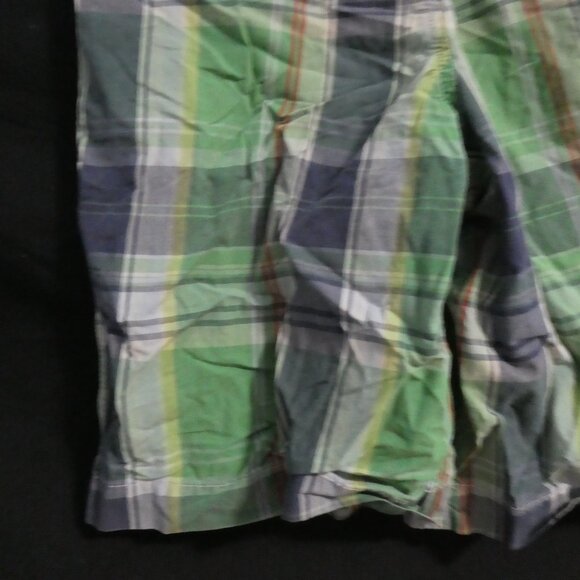 OSH KOSH | 6x | Plaid Cotton Shorts - Picture 12 of 14